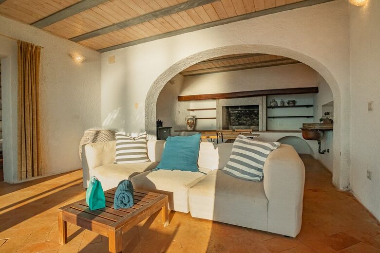 An Exclusive Waterfront Estate with Private Beach Access - Capoliveri, Italy