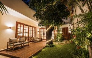 Sanur Garden Villa with Rooftop Terrace & Pool - Sanur, Indonesia
