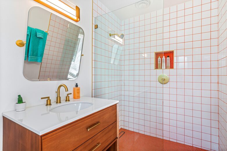 A Desert Modern Stay Centered Around Poolside Mountain Views - Palm Springs, California