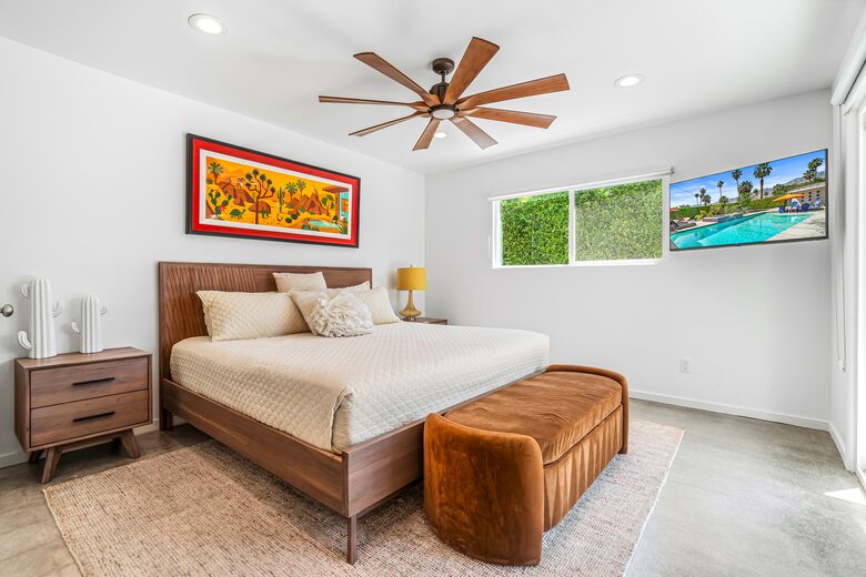 A Desert Modern Stay Centered Around Poolside Mountain Views - Palm Springs, California