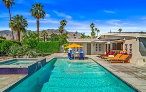 A Desert Modern Stay Centered Around Poolside Mountain Views - Palm Springs, California