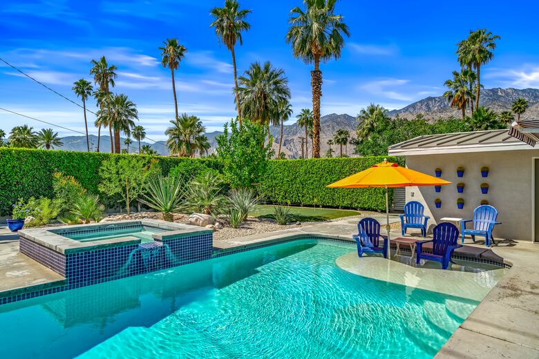 A Desert Modern Stay Centered Around Poolside Mountain Views - Palm Springs, California