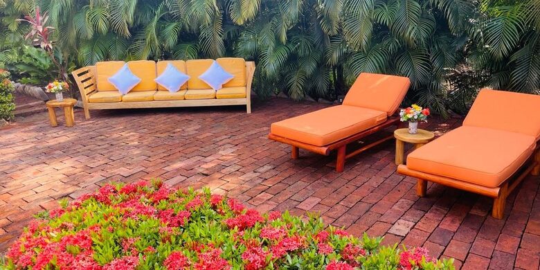 Casa Sombras Careyes | A Private Courtyard Pool Villa in Careyes - Costa Careyes, Mexico