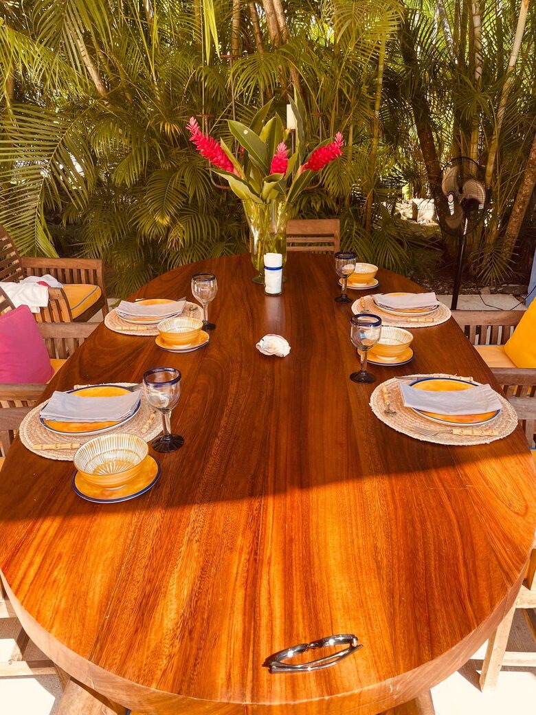 Casa Sombras Careyes | A Private Courtyard Pool Villa in Careyes - Costa Careyes, Mexico