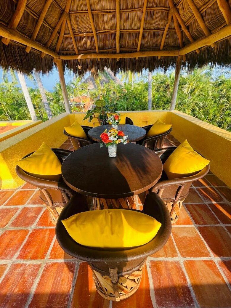 Casa Sombras Careyes | A Private Courtyard Pool Villa in Careyes - Costa Careyes, Mexico