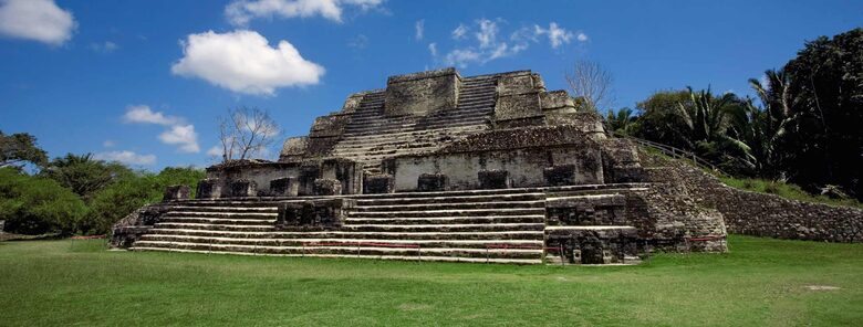 All-Inclusive 7-night TradeWinds AQUA Experience in Belize on TW59 Catamaran with Crew - Placencia, Belize