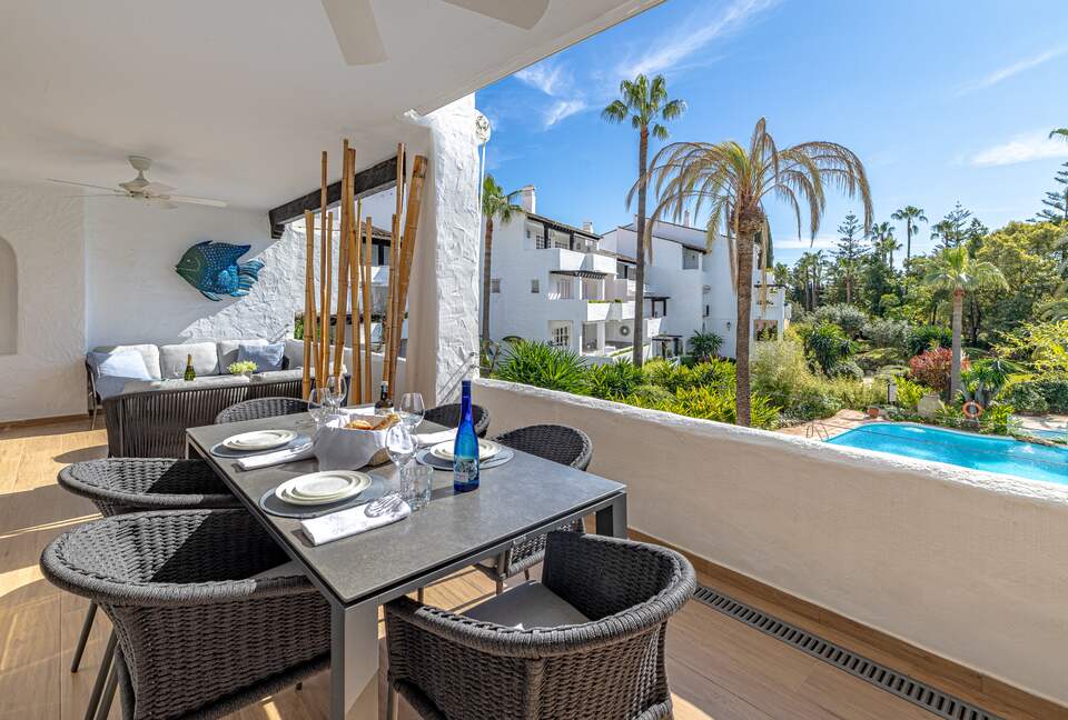 Sophisticated South-Facing Retreat in Puente Romano - Marbella, Spain