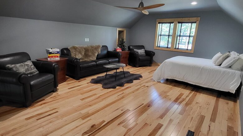 Open loft with extra full size bed