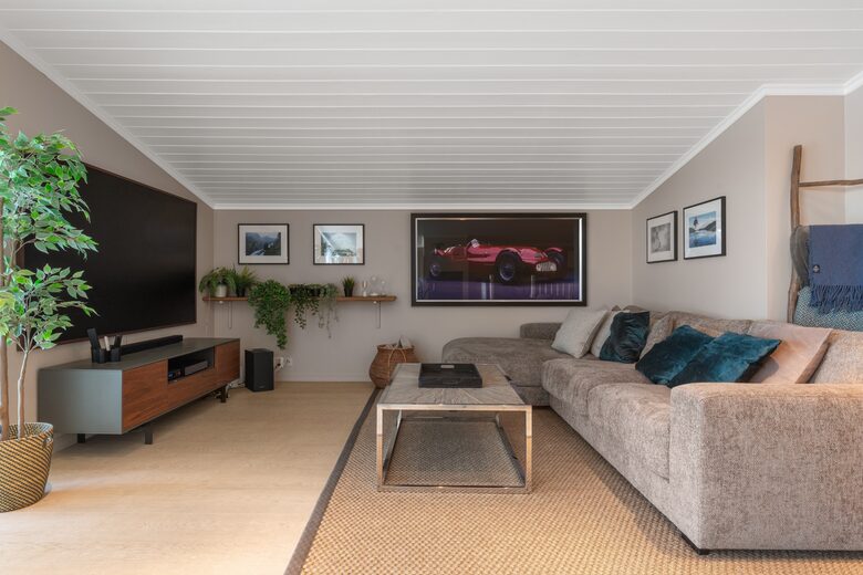 Modern Luxury Overlooking the Sea - Bergen, Norway
