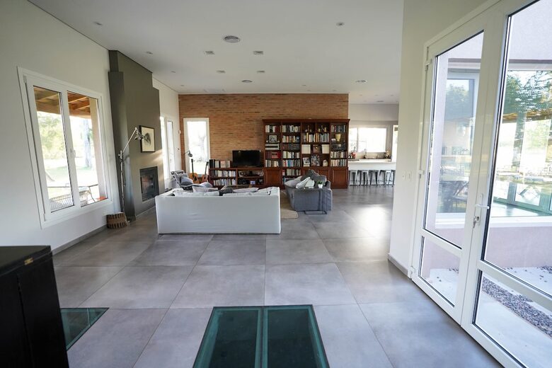 Country Home on the Argentinian Pampa - Mercedes, Argentina