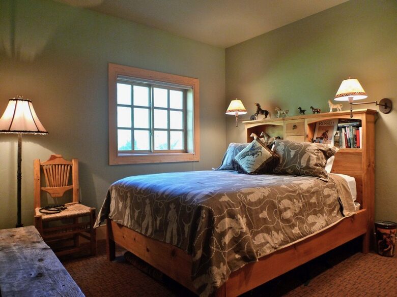 First floor guest room.