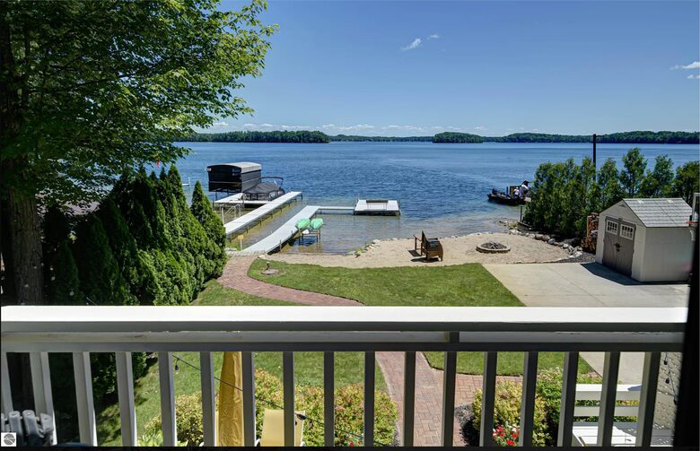 Villa Azul on Long Lake