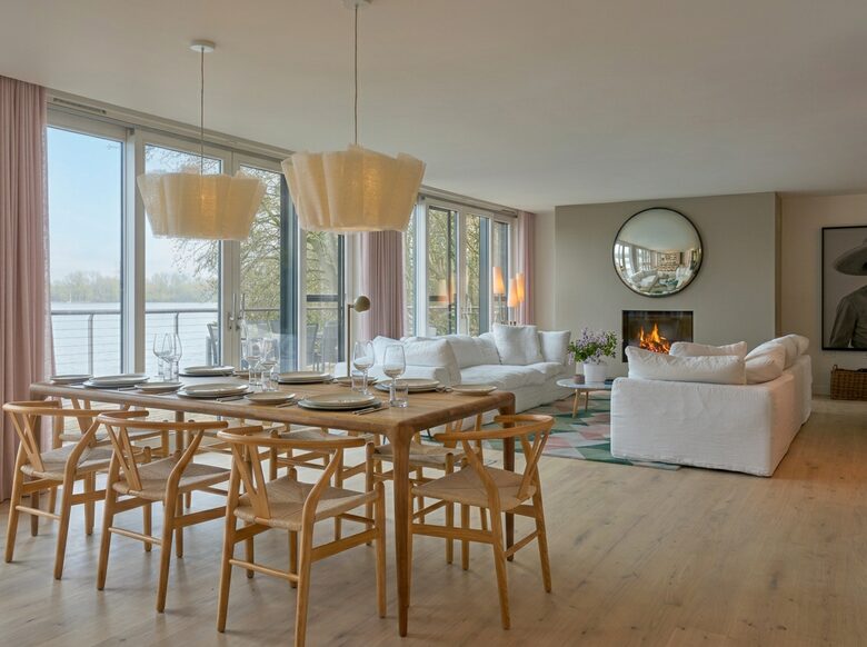 Dining / Sitting Room