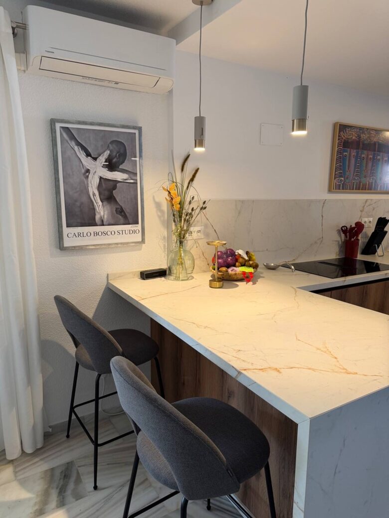 Tasteful Family Home in Estepona - Estepona, Spain