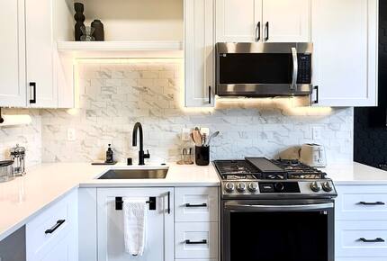 Scandinavian Ballard Townhome with Rooftop Views - Seattle, Washington