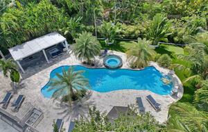 Tropical Fort Lauderdale Retreat on One Acre - Lazy Lake, Florida