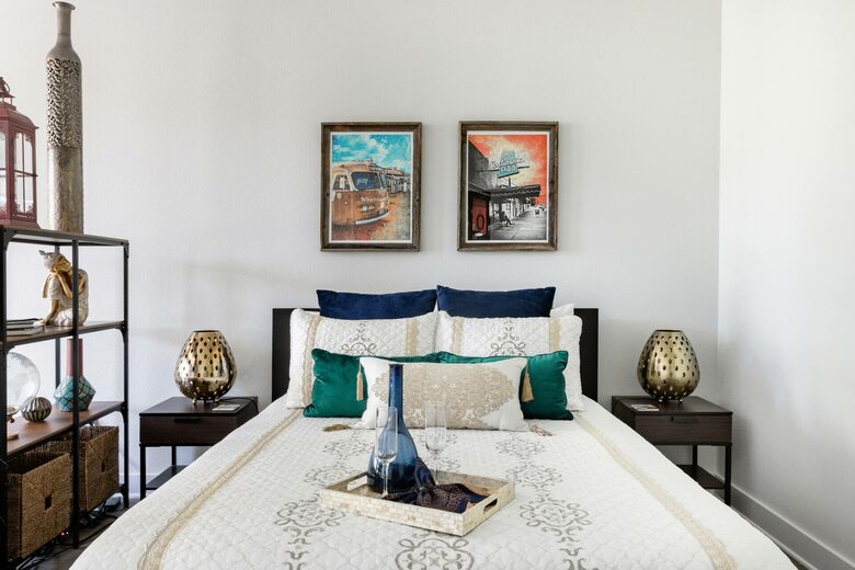 East Austin Studio Walkable to Dining & Nightlife - Austin, Texas