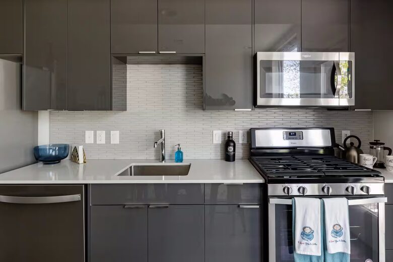 East Austin Studio Walkable to Dining & Nightlife - Austin, Texas