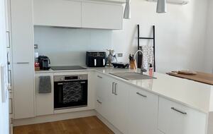 Snells Beach Escape with Direct Access & Coastal Living - Snells Beach, New Zealand