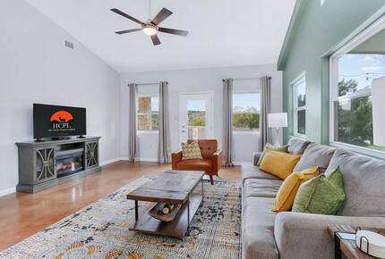 Modern Wimberley Escape on Five Acres - Wimberley, Texas