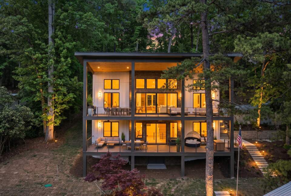 Lake Lanier Modern Lakefront | Private Dock & Fire Pit - Dawsonville, Georgia