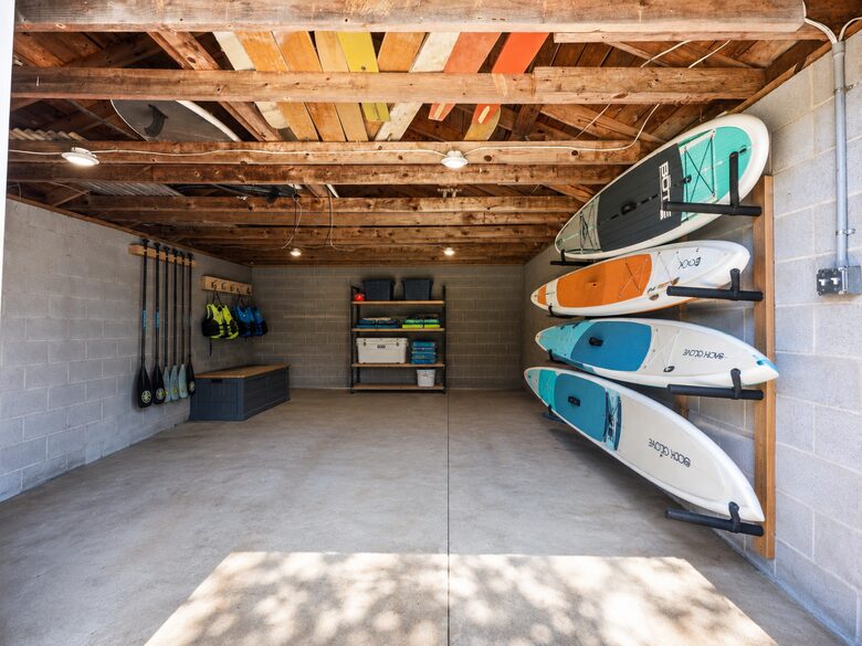 Lake Lanier Modern Lakefront | Private Dock & Fire Pit - Dawsonville, Georgia