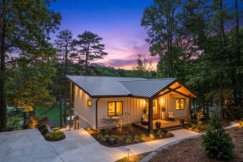Lake Lanier Modern Lakefront | Private Dock & Fire Pit - Dawsonville, Georgia