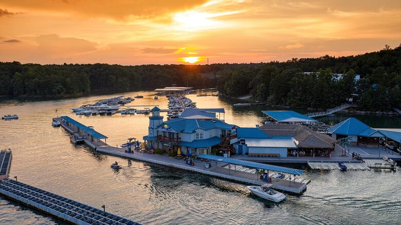 Lake Lanier Modern Lakefront | Private Dock & Fire Pit - Dawsonville, Georgia
