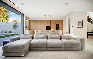 Designer 6BR Retreat in the Heart of Los Angeles - Los Angeles, California