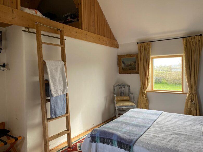 Star Gazer’s Escape on the Galway Shore - Ballyconneeley, Ireland