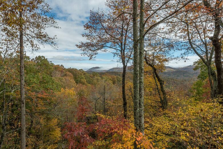 Mountain views from the deck in the Fall