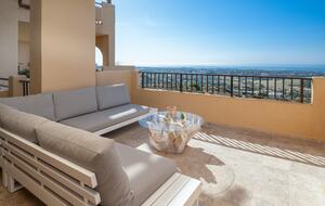 Elegant Golf Side Apartment near Marbella - Benahavís, Spain