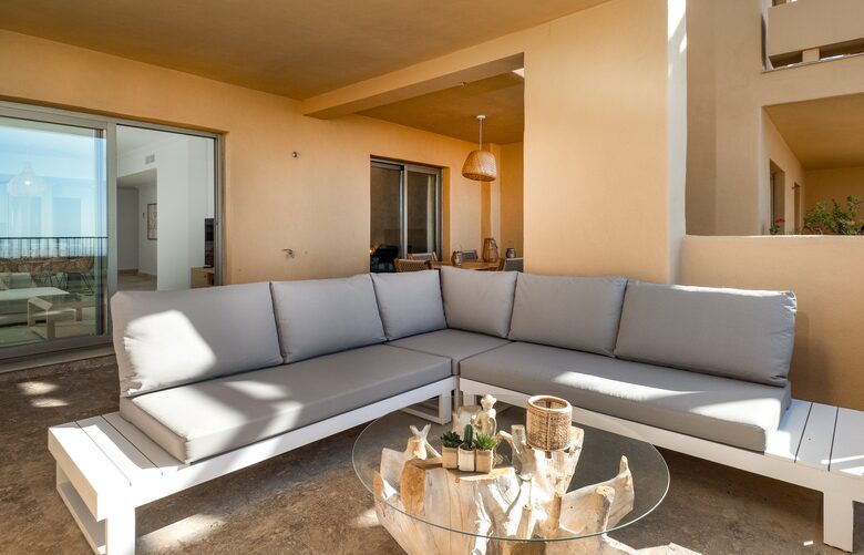 Elegant Golf Side Apartment near Marbella - Benahavís, Spain
