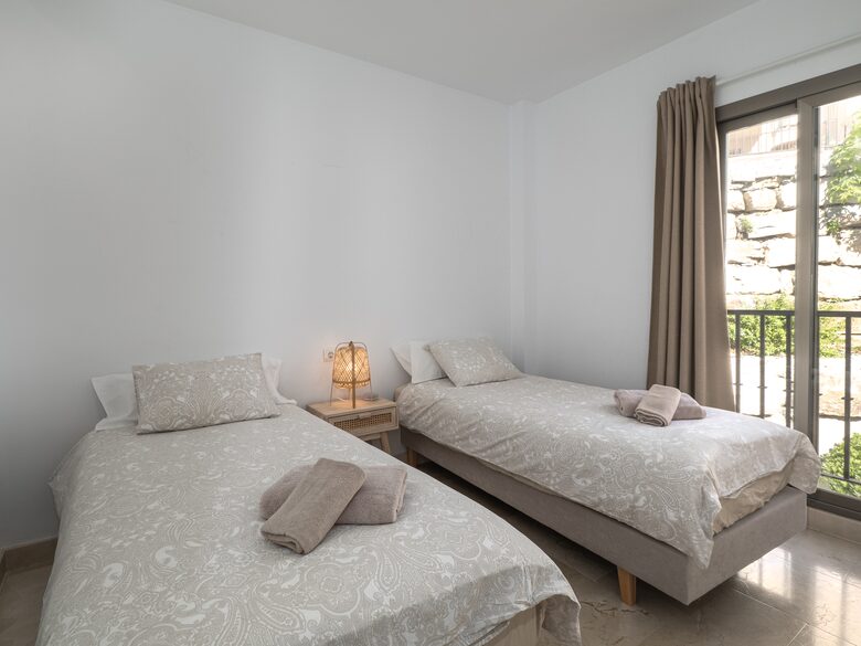 Elegant Golf Side Apartment near Marbella - Benahavís, Spain