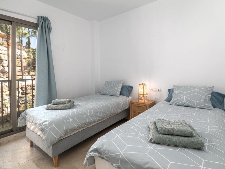Elegant Golf Side Apartment near Marbella - Benahavís, Spain
