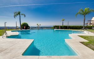 Elegant Golf Side Apartment near Marbella - Benahavís, Spain