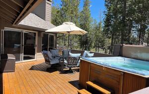 The Sunriver Lodge House at the Deschutes River - Sunriver, Oregon