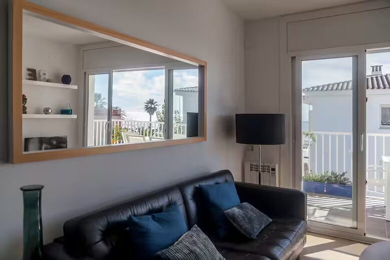 Seaside Apartment on the Paseo Marítimo - Sitges, Spain