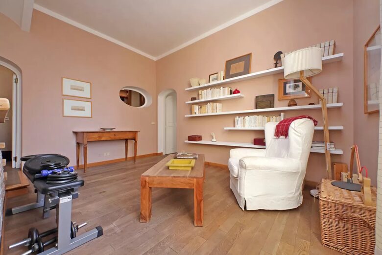Sophisticated Roman Treasure in the Heart of Trastevere - Rome, Italy