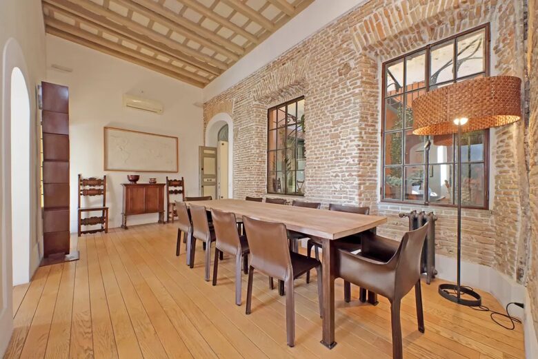 Sophisticated Roman Treasure in the Heart of Trastevere - Rome, Italy
