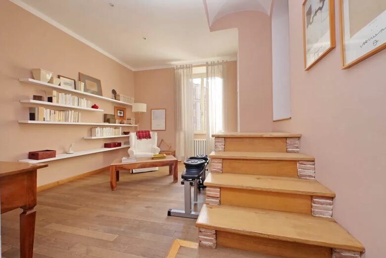 Sophisticated Roman Treasure in the Heart of Trastevere - Rome, Italy