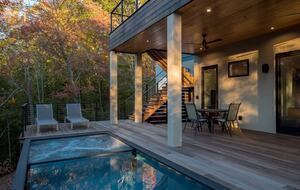 Pool, hot tub and ping pong table