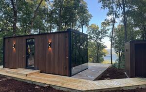 Luxury Lake View Sauna Retreat on the Boston Scenic Loop - Mountainburg, Arkansas
