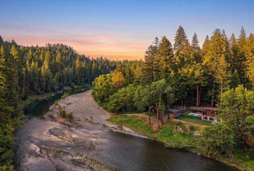 Private California Estate Along the Eel River - Redway, California
