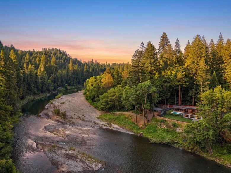 Private California Estate Along the Eel River - Redway, California