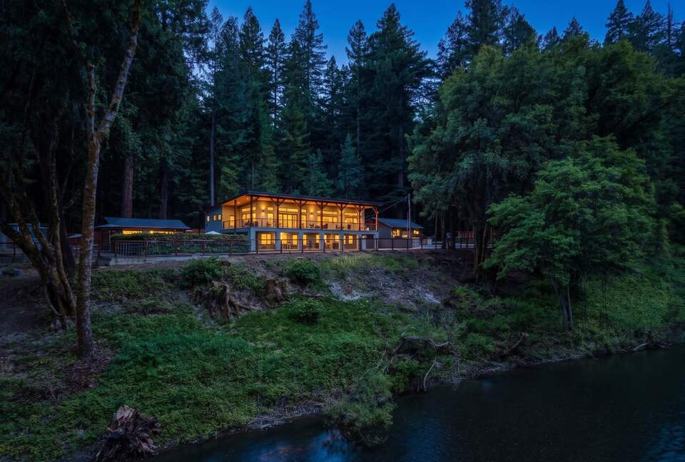Private California Estate Along the Eel River - Redway, California