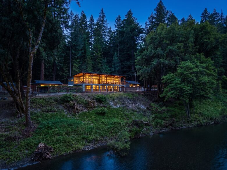 Private California Estate Along the Eel River - Redway, California