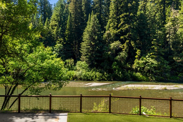Private California Estate Along the Eel River - Redway, California