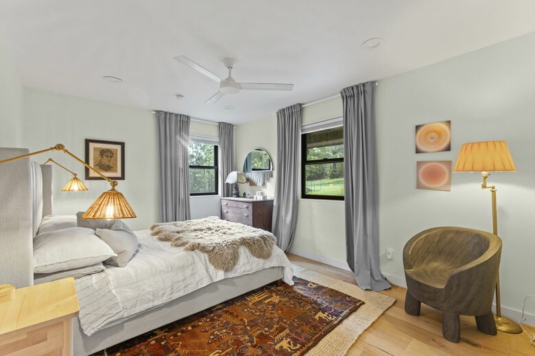 Contemporary Creekside Escape in Northwest Arkansas - Bentonville, Arkansas