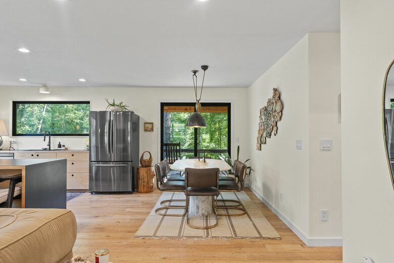 Contemporary Creekside Escape in Northwest Arkansas - Bentonville, Arkansas